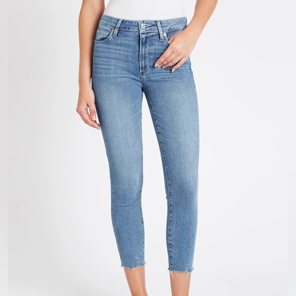 Paige Hoxton Crop Jean lightly distressed frayed hem medium wash size 27